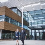 Izgalmas fordulat a globális ingatlanpiacon: visszatértek a külföldi befektetők?